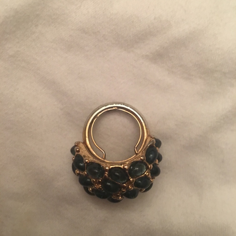Kenneth Jay Lane ring - Picture 2 of 3